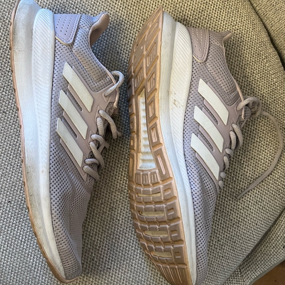 ADIDAS - Picture 3 of 7